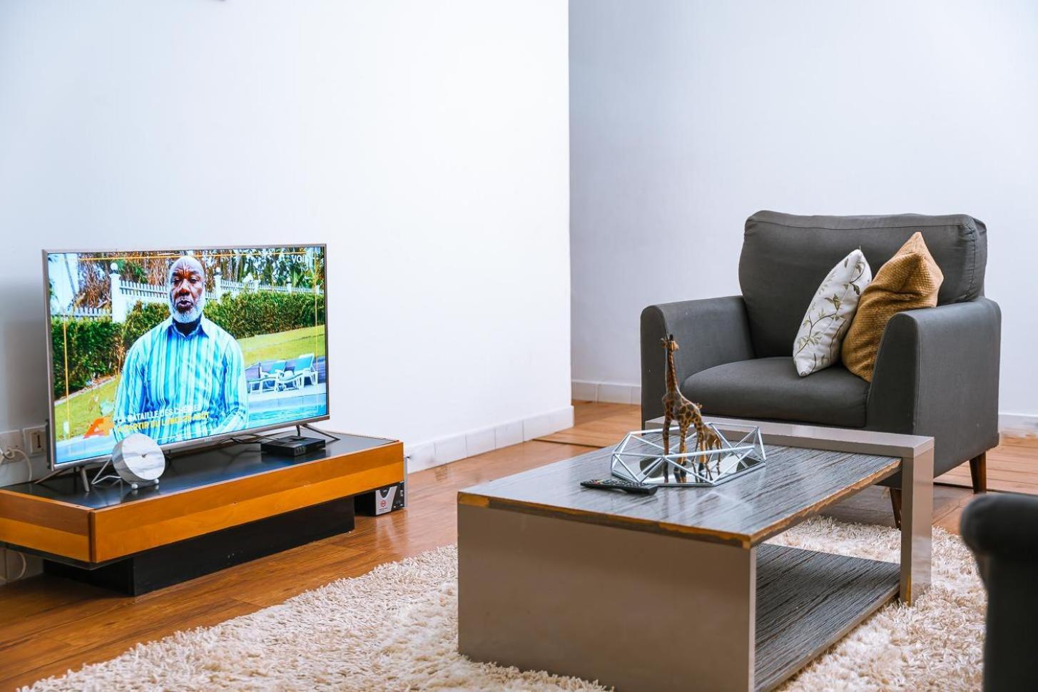 Les Residences De La Providence - Appart Hotel Yaounde Luaran gambar